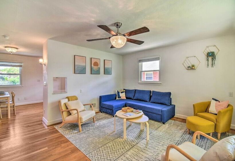 Bright Norfolk Home < Half Mi Stroll To Beach