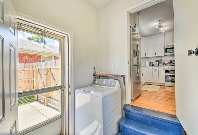 Bright Norfolk Home < Half Mi Stroll To Beach