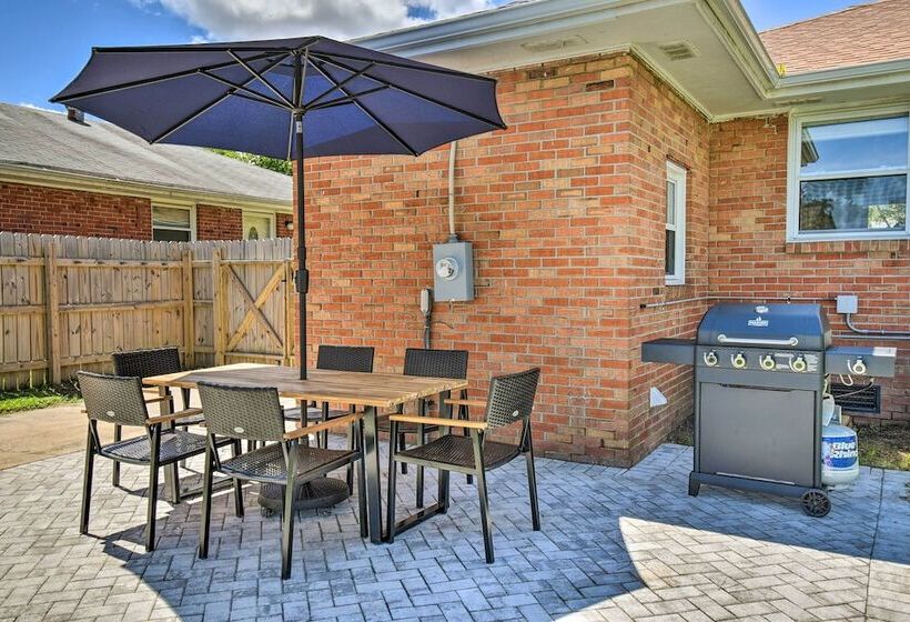 Bright Norfolk Home < Half Mi Stroll To Beach