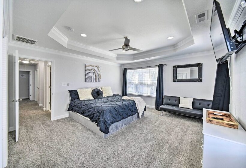 Buckroe Family Home: Walk To The Beach!