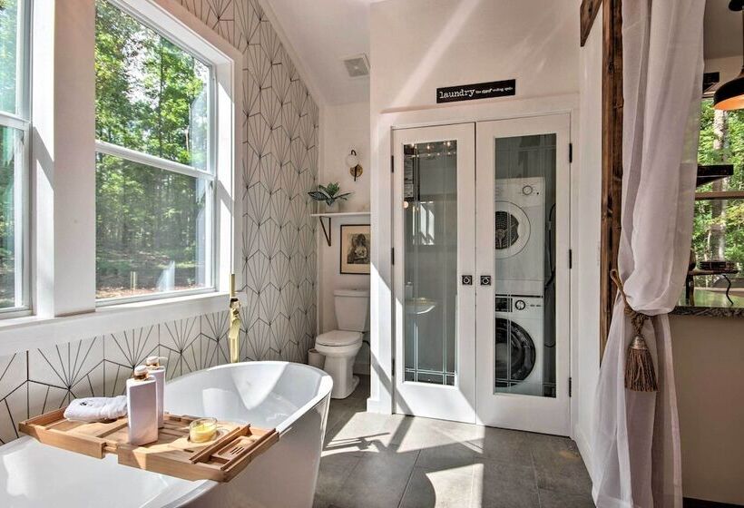 Cabin In The Woods W/ Fire Pit & Ev Charger!