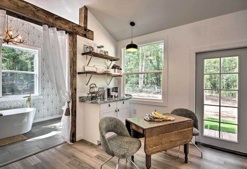 Cabin In The Woods W/ Fire Pit & Ev Charger!