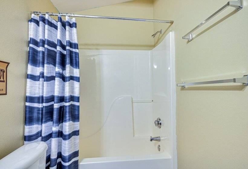 Charming Beaverton Retreat ~ 12 Mi To Downtown!