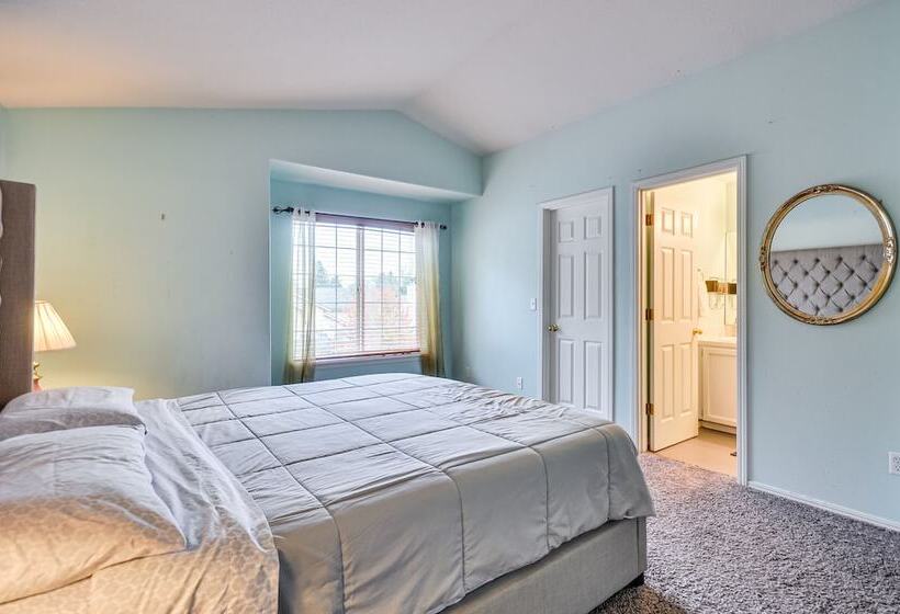 Charming Beaverton Retreat ~ 12 Mi To Downtown!