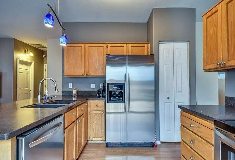 Charming Beaverton Retreat ~ 12 Mi To Downtown!
