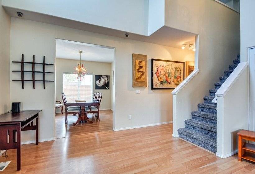 Charming Beaverton Retreat ~ 12 Mi To Downtown!