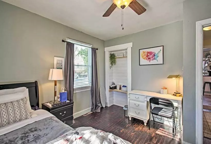 Charming Central Lynchburg Hideout W/ Patio!