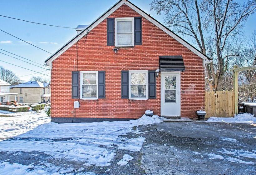 Charming Central Lynchburg Hideout W/ Patio!