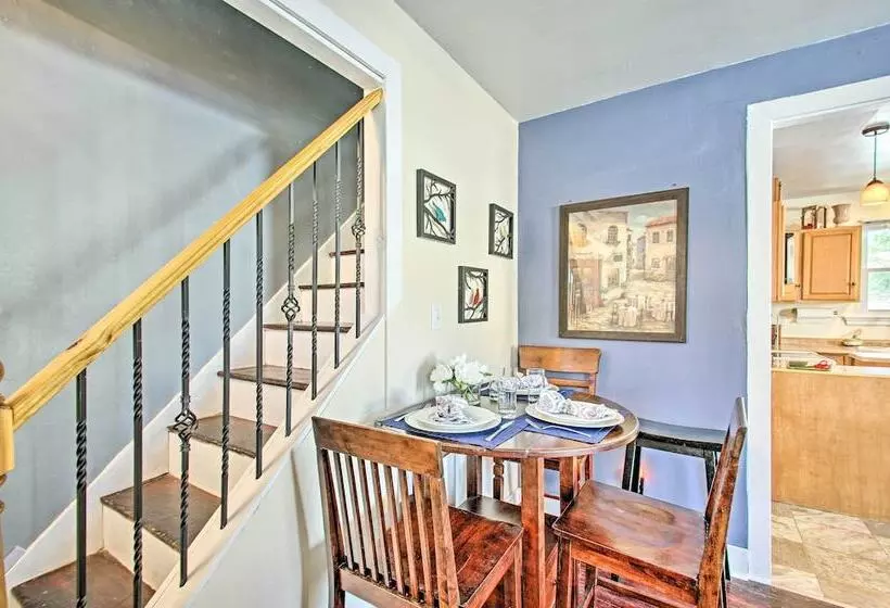 Charming Central Lynchburg Hideout W/ Patio!