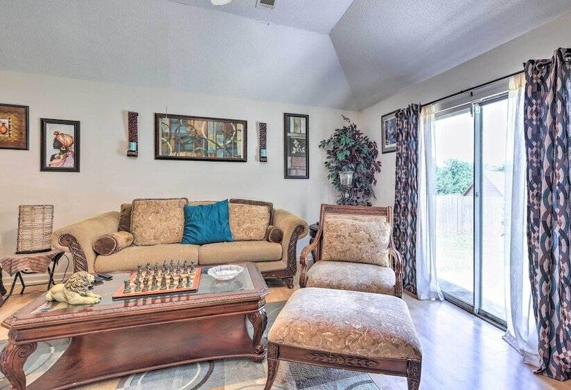 Charming Stockbridge Home: 23 Mi To Atlanta!