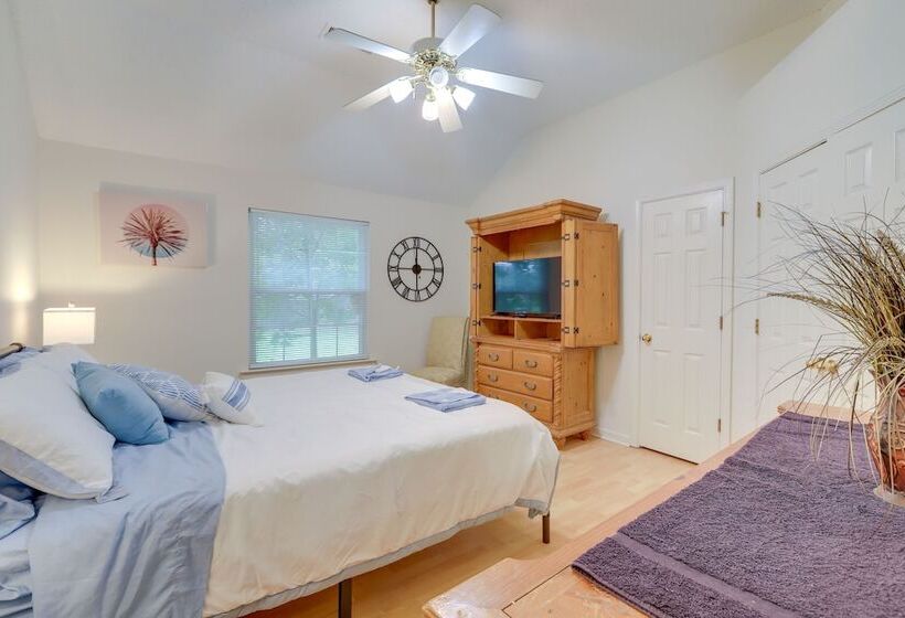 Charming Stockbridge Home: 23 Mi To Atlanta!