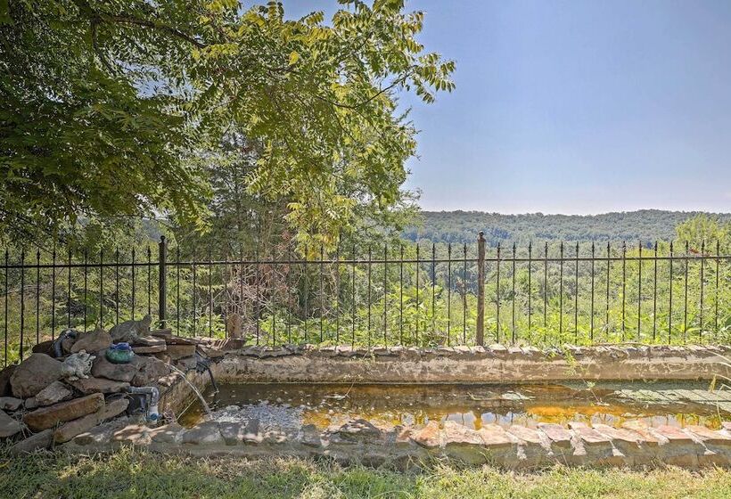 Charming Summerville Home W/ Yard & Sunroom!