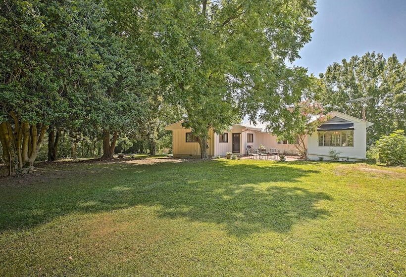 Charming Summerville Home W/ Yard & Sunroom!