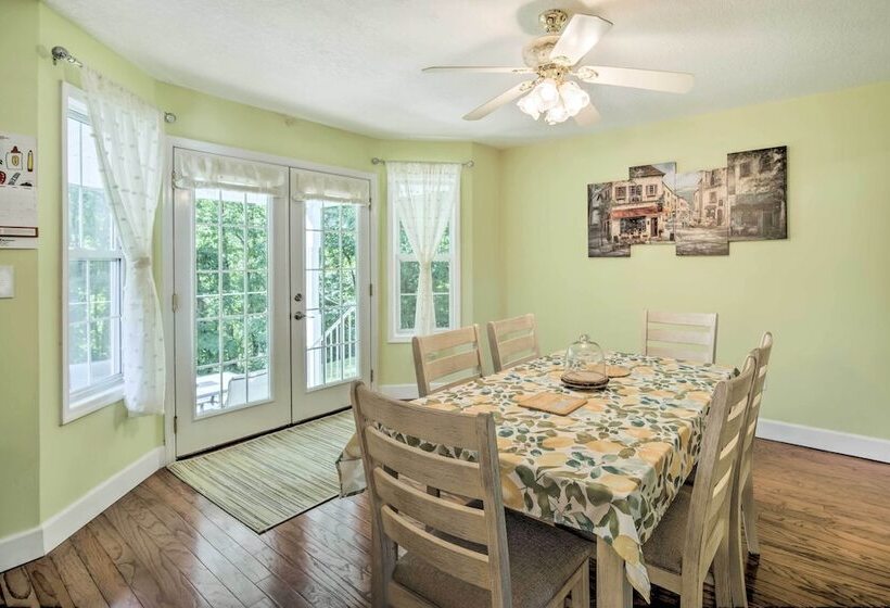 Charming Trenton Home W/ Mtn Views & Patio!