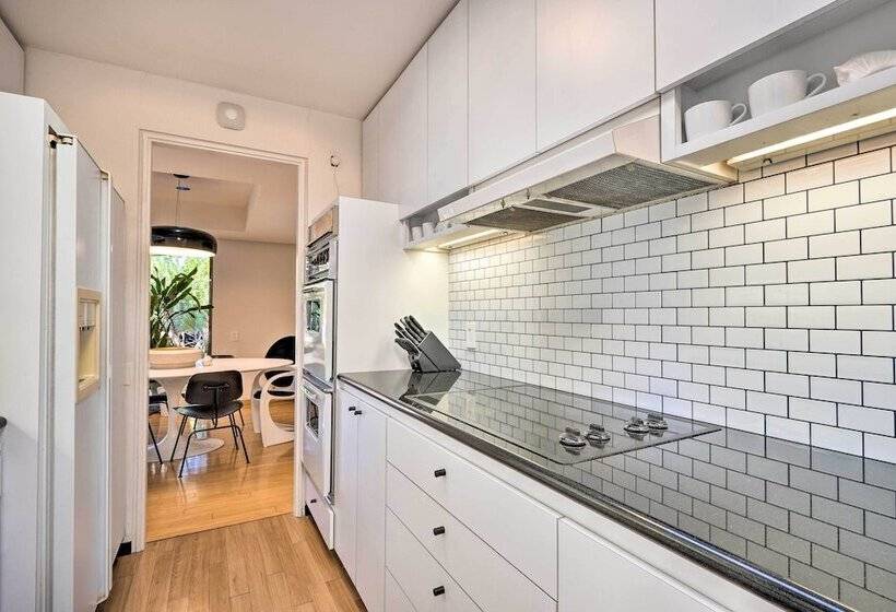 Chic Mid Century La Home W/ Hot Tub & Office