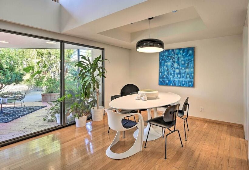 Chic Mid Century La Home W/ Hot Tub & Office