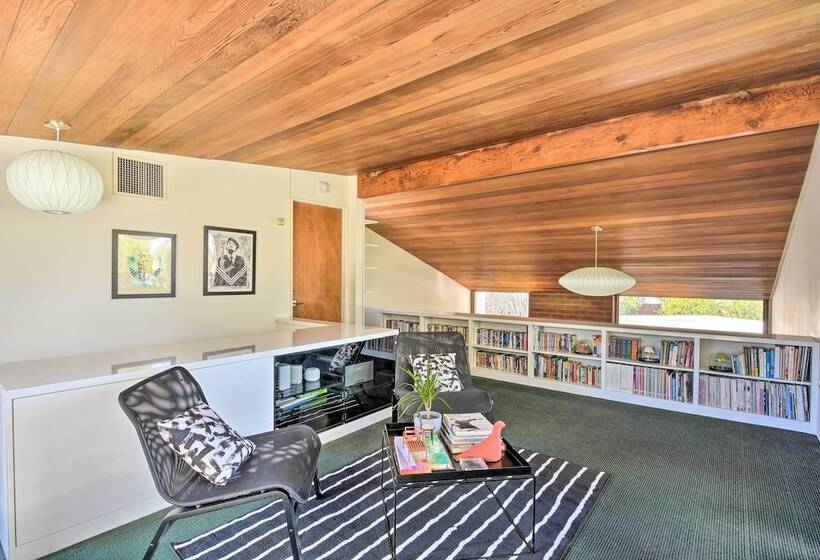 Chic Mid Century La Home W/ Hot Tub & Office