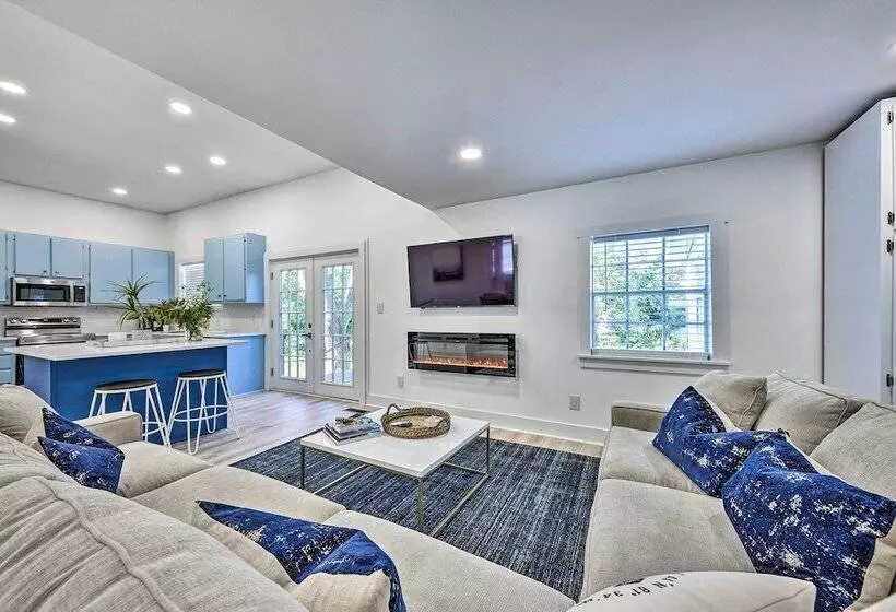 Chic St Marys Home, 2 Blocks From Riverfront