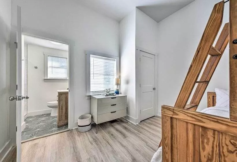 Chic St Marys Home, 2 Blocks From Riverfront