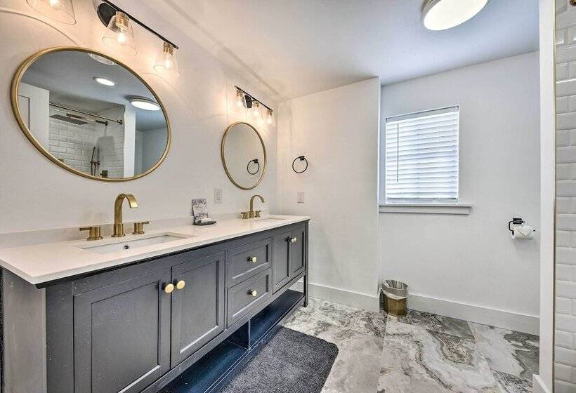 Chic St Marys Home, 2 Blocks From Riverfront