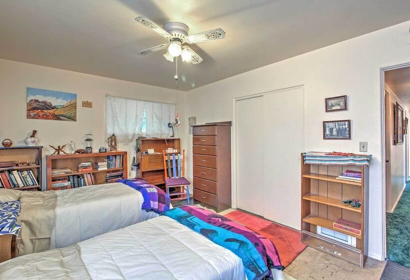 Cozy Tucson House W/ Patio & Catalina Mtn Views!