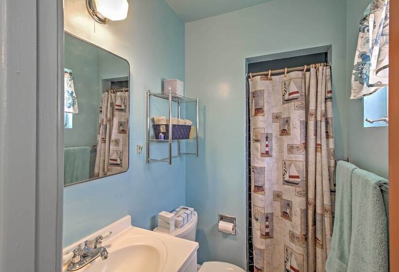 Cozy Tucson House W/ Patio & Catalina Mtn Views!