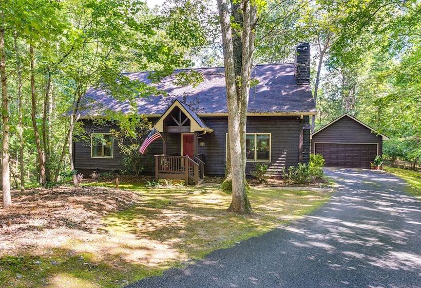 Dog Friendly Dahlonega Home W/ Private Fire Pit!