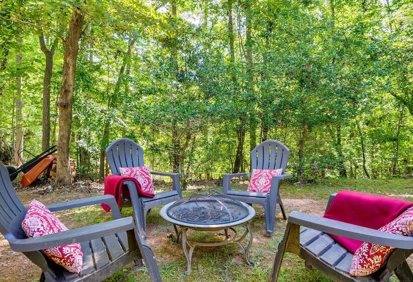 Dog Friendly Dahlonega Home W/ Private Fire Pit!