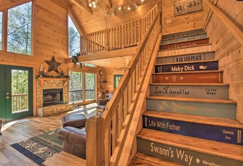 Dreamy Ellijay Resort Cabin W/ Game Room & Decks!