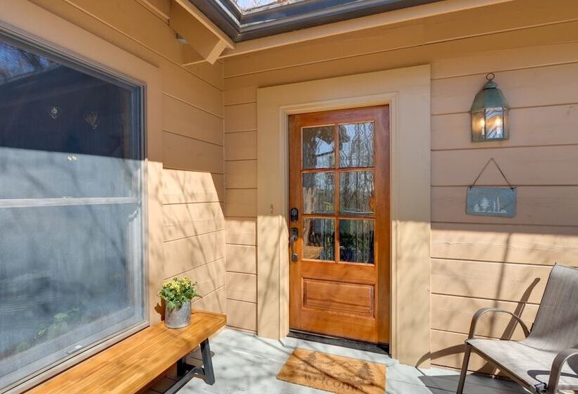 Family Friendly Jasper Cabin With Deck!