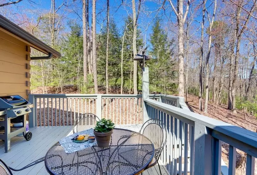 Family Friendly Jasper Cabin With Deck!