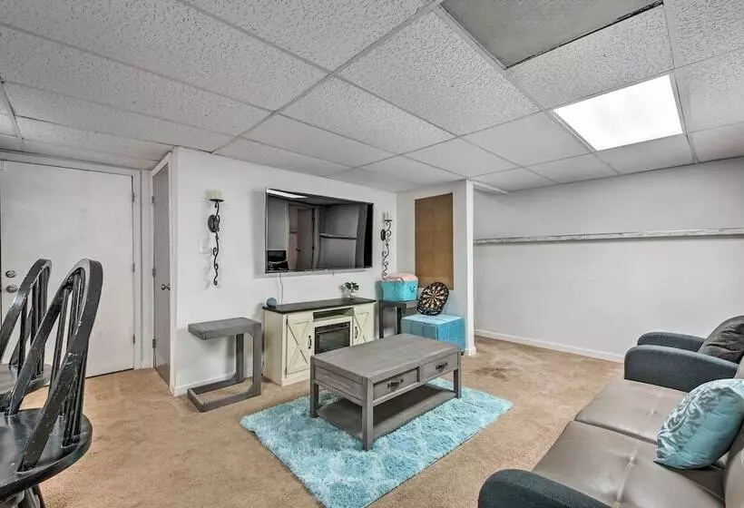 Family Friendly Marietta Home W/ Yard & Porch