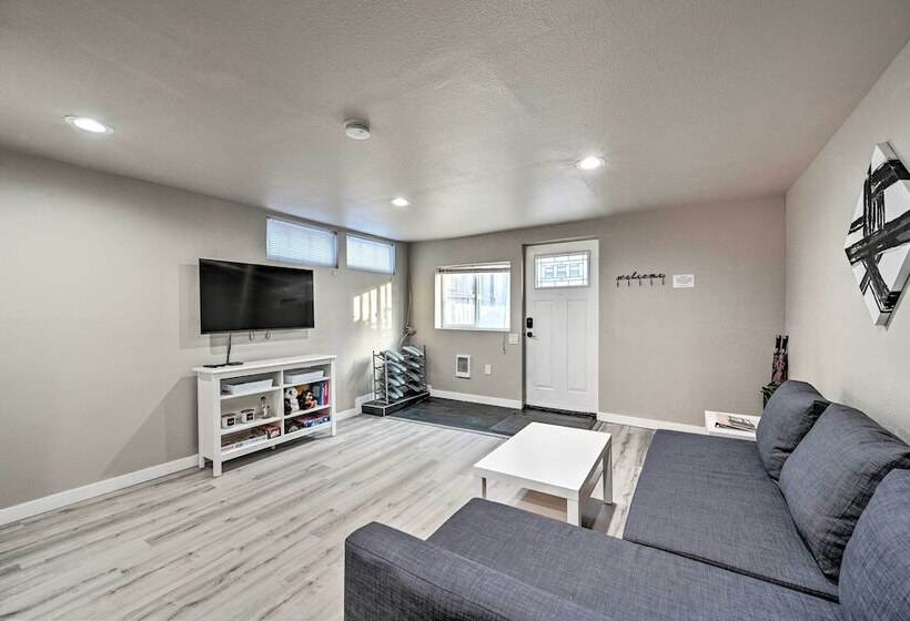 Family Friendly Seattle Escape: 8 Mi To Dtwn!