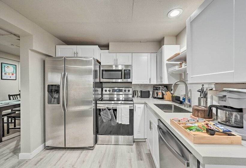 Family Friendly Seattle Escape: 8 Mi To Dtwn!