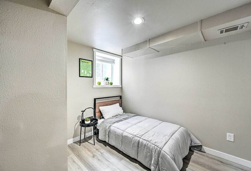 Family Friendly Seattle Escape: 8 Mi To Dtwn!