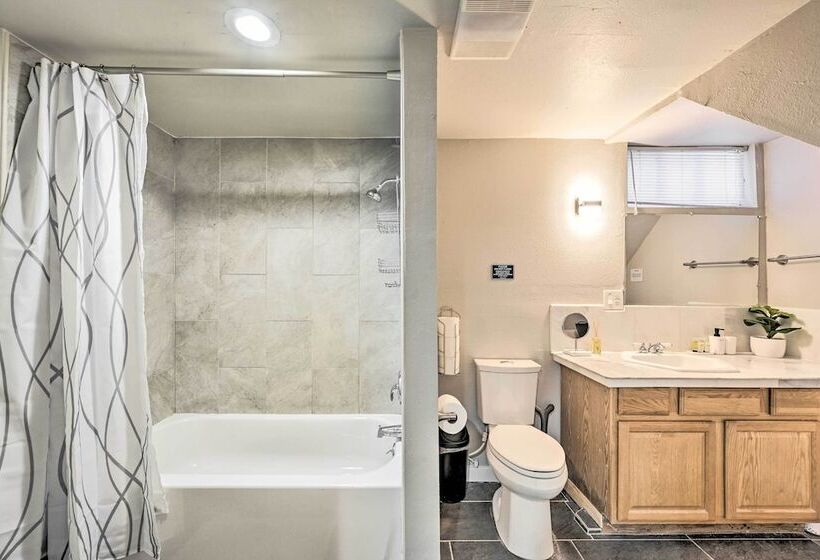 Family Friendly Seattle Escape: 8 Mi To Dtwn!