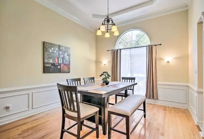 Gorgeous Evans Retreat < 14 Mi To Augusta!