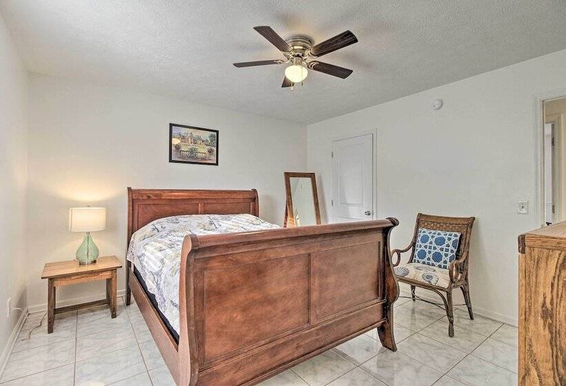 Home ~ 7 Miles To Savannah Historic District!