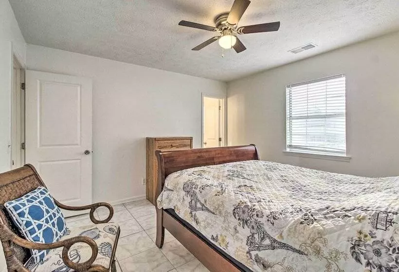 Home ~ 7 Miles To Savannah Historic District!