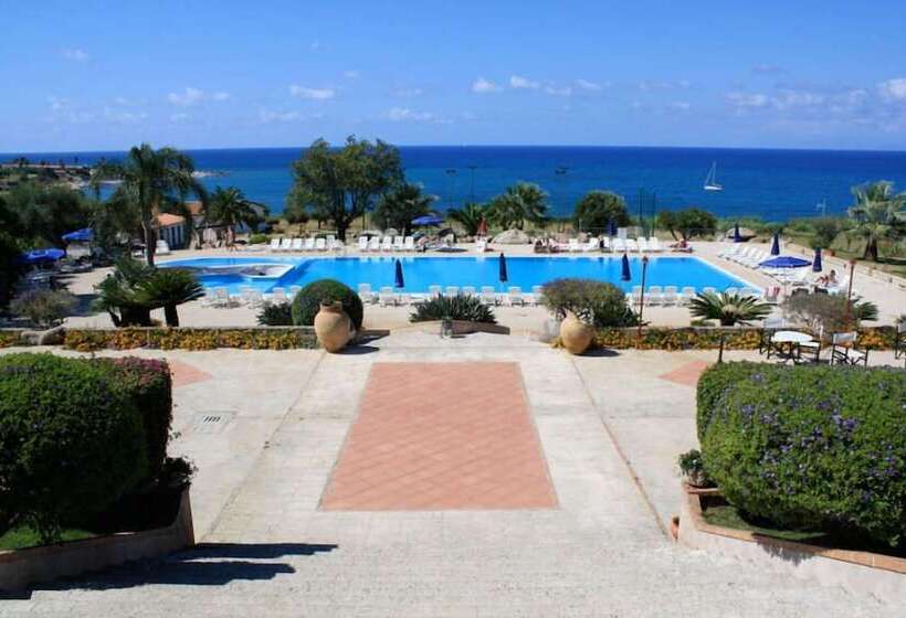 Хостел Villaggio Club Dolomiti Sul Mare