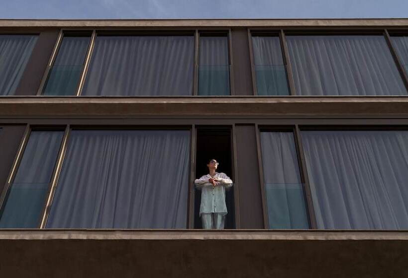 ホテル Monastik Living In Athina