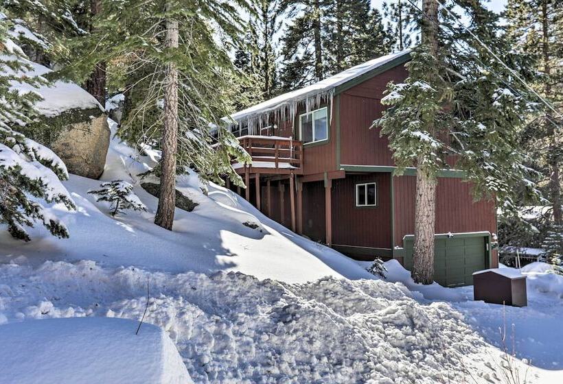 Lake Tahoe Mountain Retreat: 1 Mi To Heavenly Lift