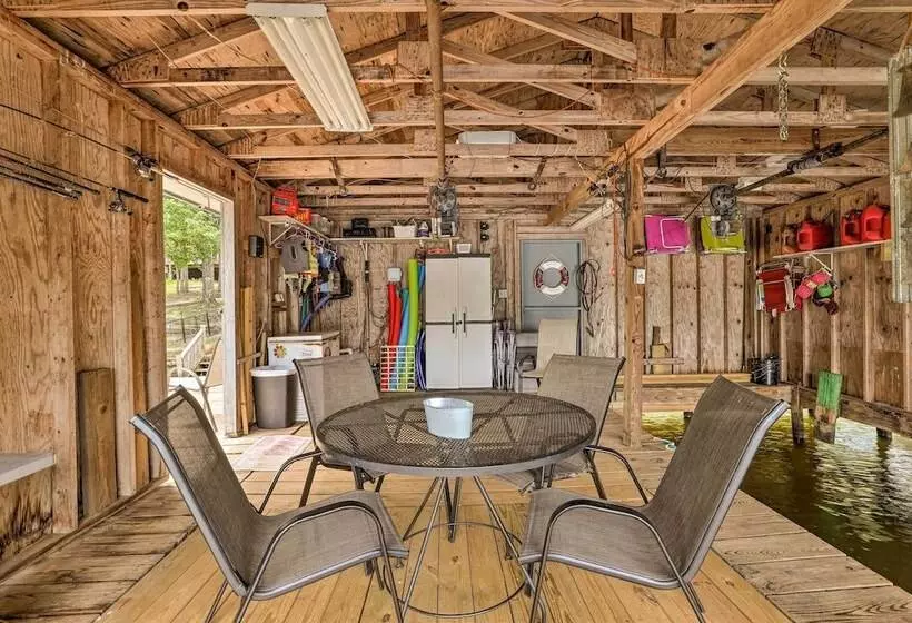 Lakeside Living: Sparta Retreat W/ Game Room!