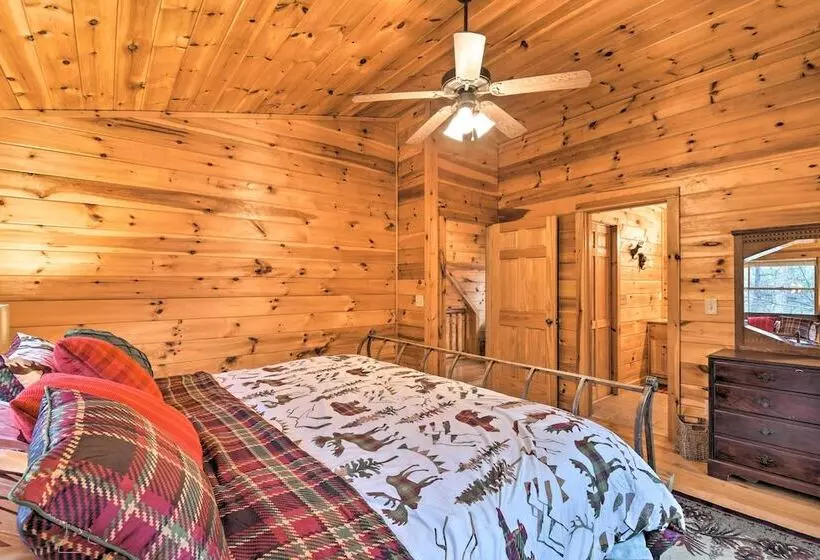 Long Pine Ridge Cabin W/ Luxury Amenities!