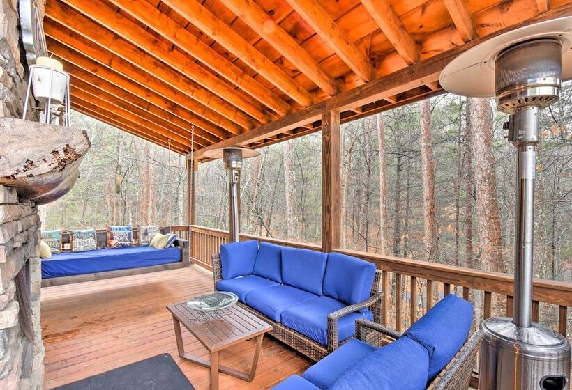 Long Pine Ridge  Cabin W/ Luxury Amenities!