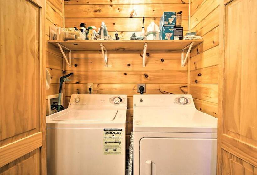 Long Pine Ridge  Cabin W/ Luxury Amenities!