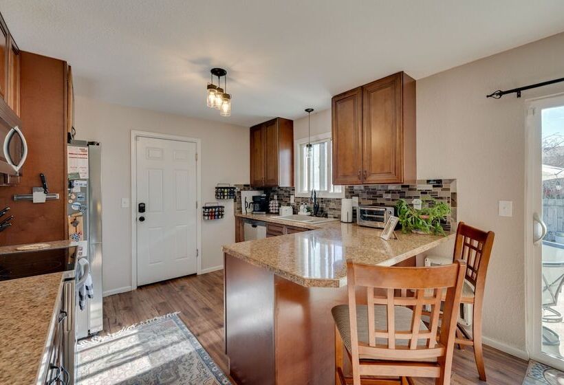 Loveland Home W/ Private Hot Tub + Wood Fireplace!