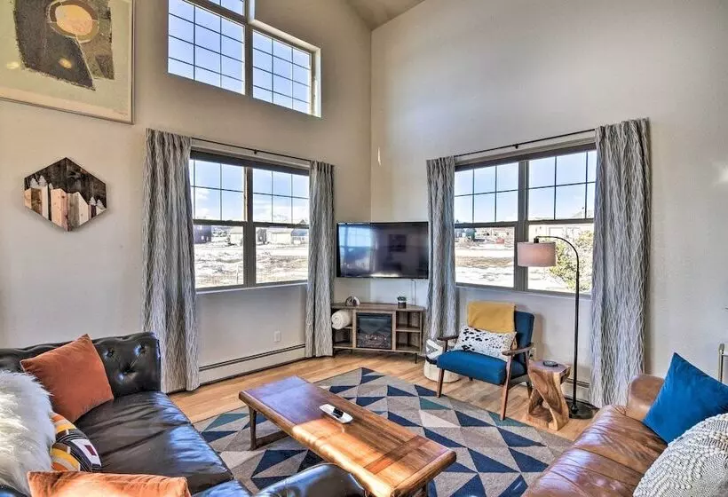503 Mountain Loft W/ Views: 1 Mi To Dwtn Fairplay!