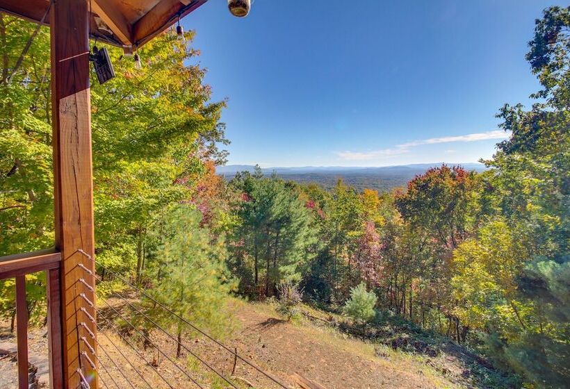 Mountaintop Cabin In Ellijay W/ Views & Fire Pit!