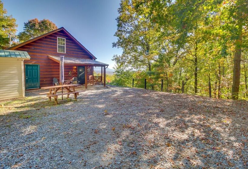 Mountaintop Cabin In Ellijay W/ Views & Fire Pit!